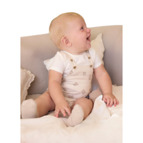 Conjunto peto y camiseta