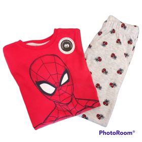 Pijama Spiderman Brilla en la Oscuridad