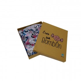 Caja con Pañuelo "Eres un Bombón"